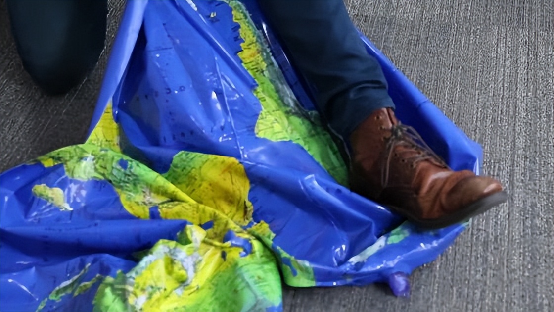 墨卡托投影法_墨卡托地图错误_Mercator